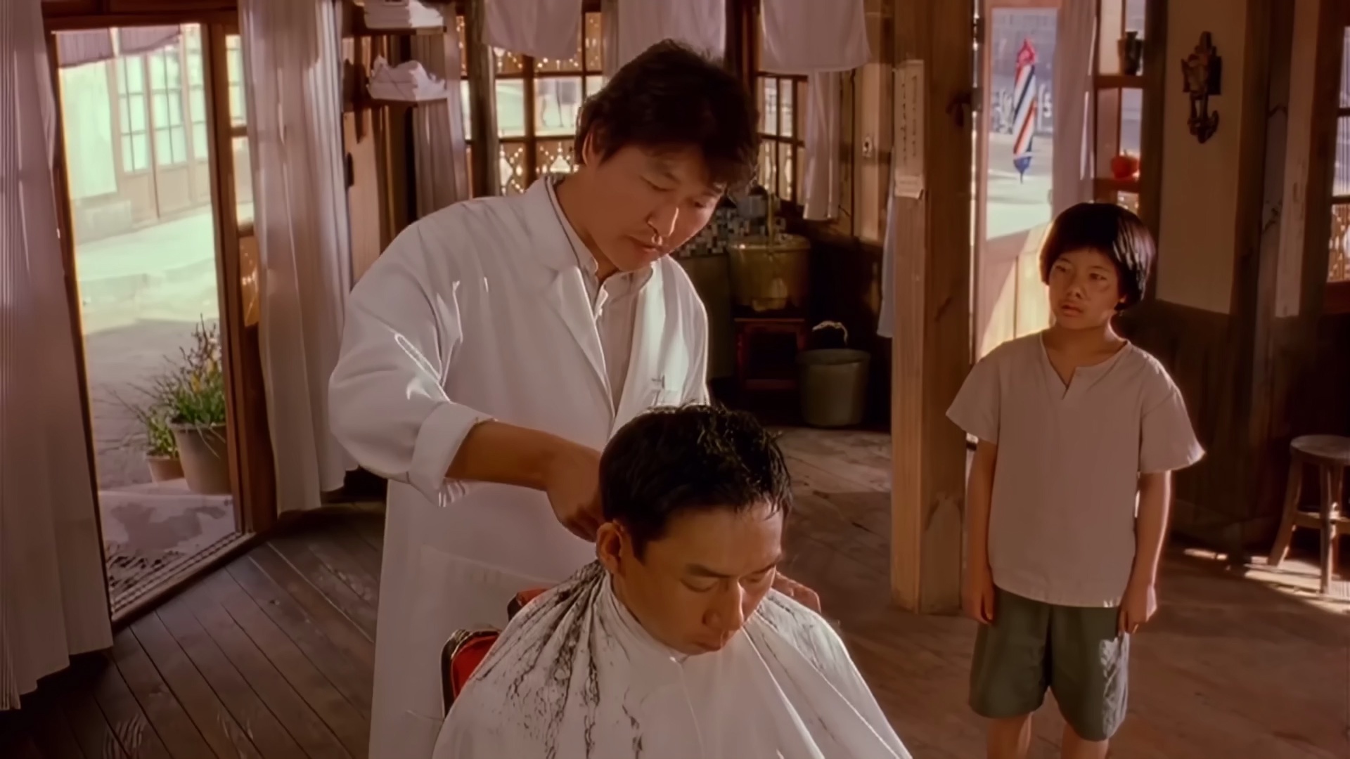 孝子洞理发师[WEB]
